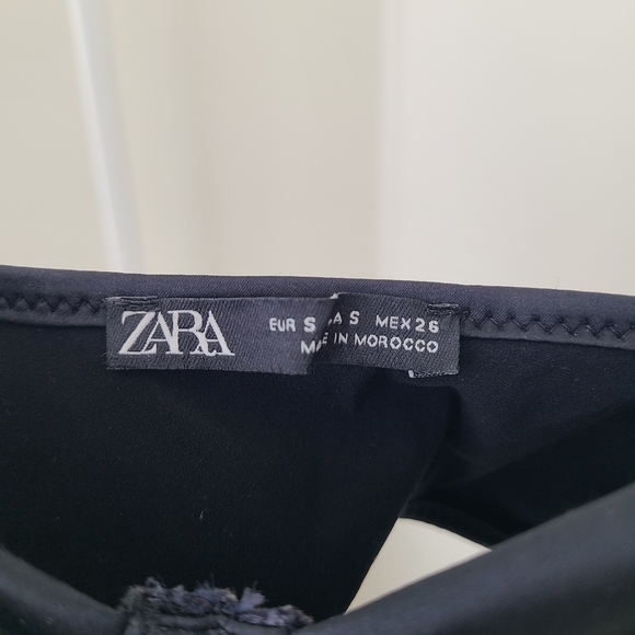 ZARA Satin Effect Bralette - Picture 3 of 5